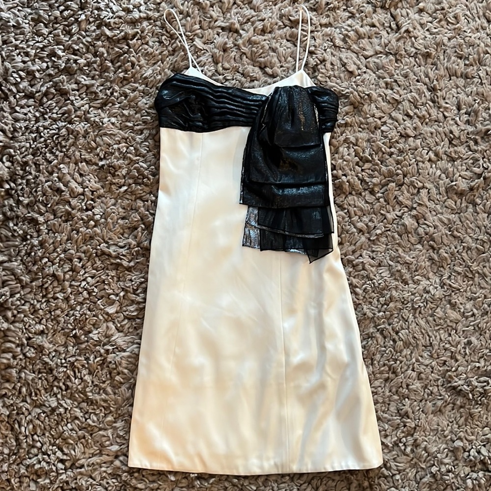 Mint Jodi Arnold Ivory Silk Satin Cocktail Dress size 2
